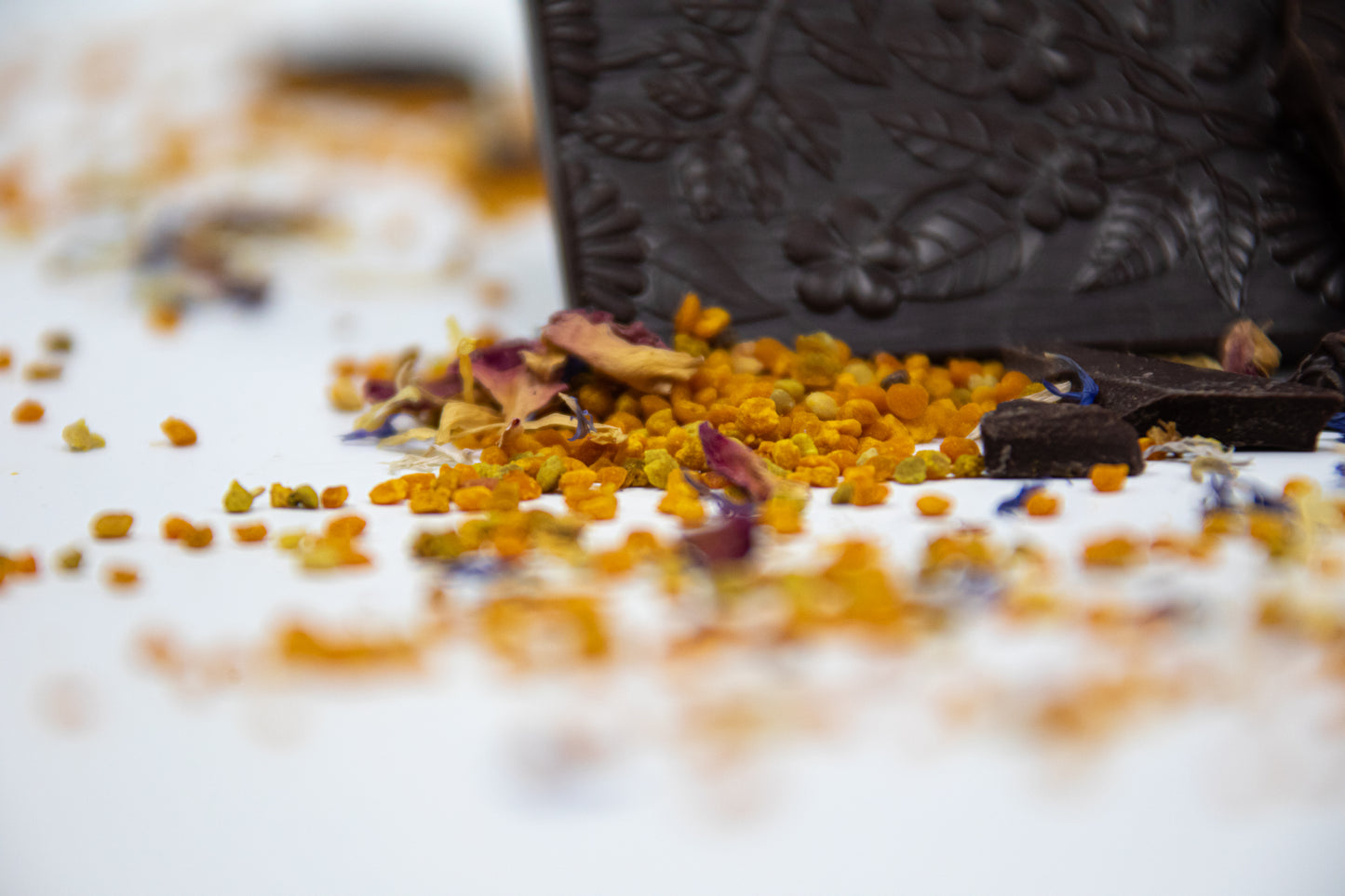 Large Bee Pollen 70% Dark Chocolate Bar