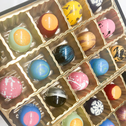 Bonbon box of 30